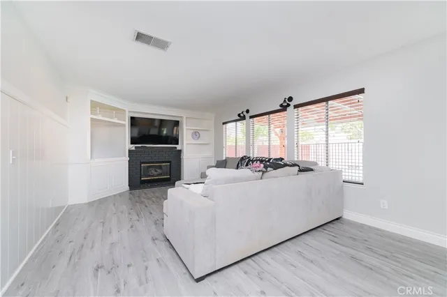 $838,000 | 40357 Cambridge Street, Murrieta, CA 92563