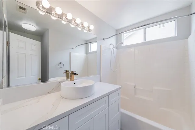 $838,000 | 40357 Cambridge Street, Murrieta, CA 92563