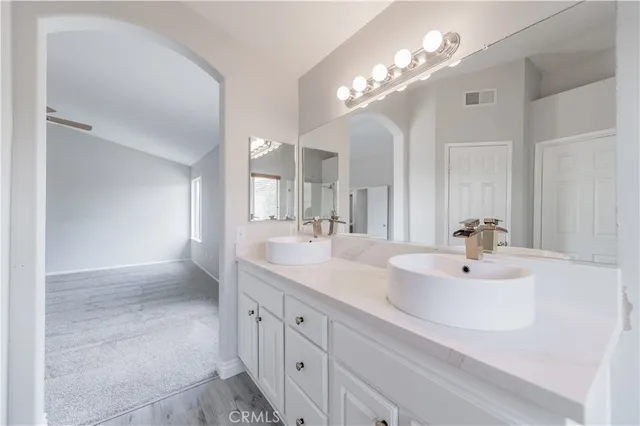 $838,000 | 40357 Cambridge Street, Murrieta, CA 92563