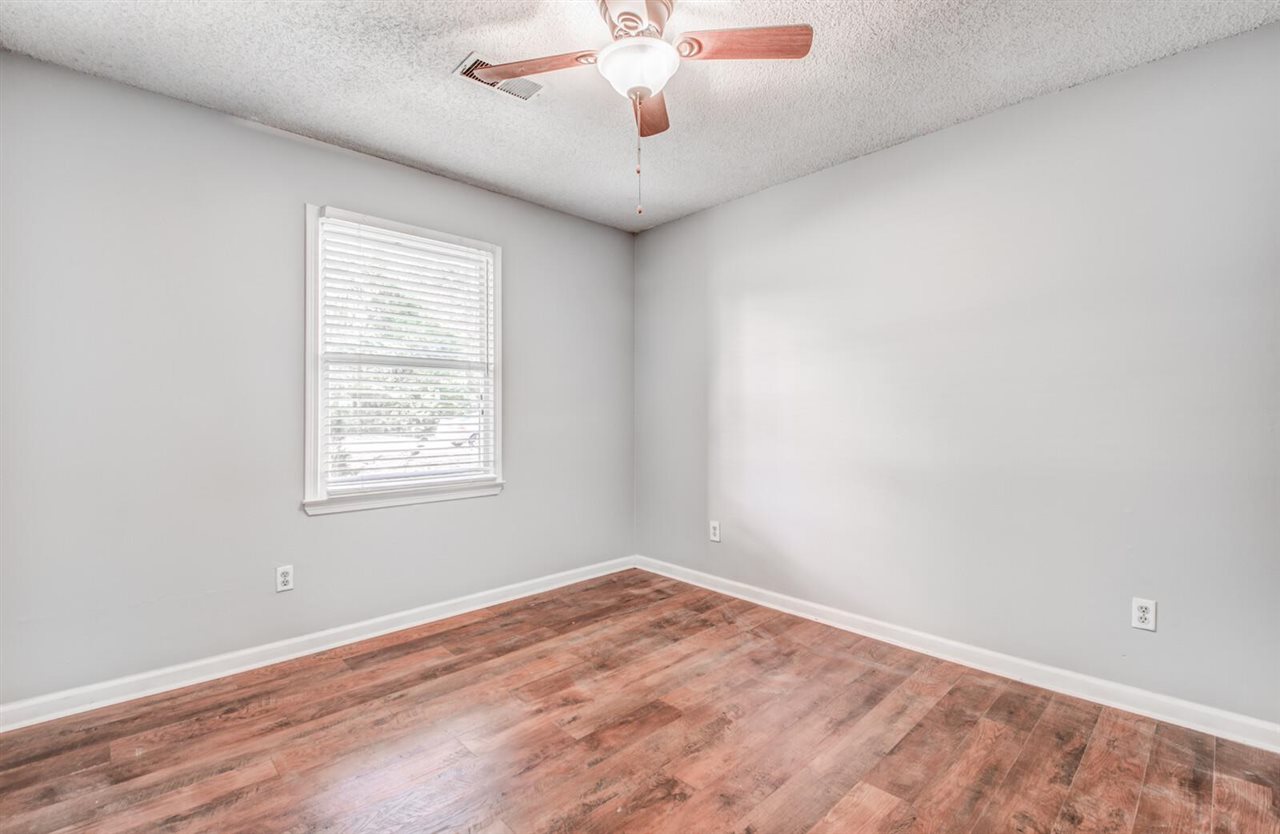 560 Hughes Road Collierville, TN 38017 - Photo 14 of 25 Gallery Image 14