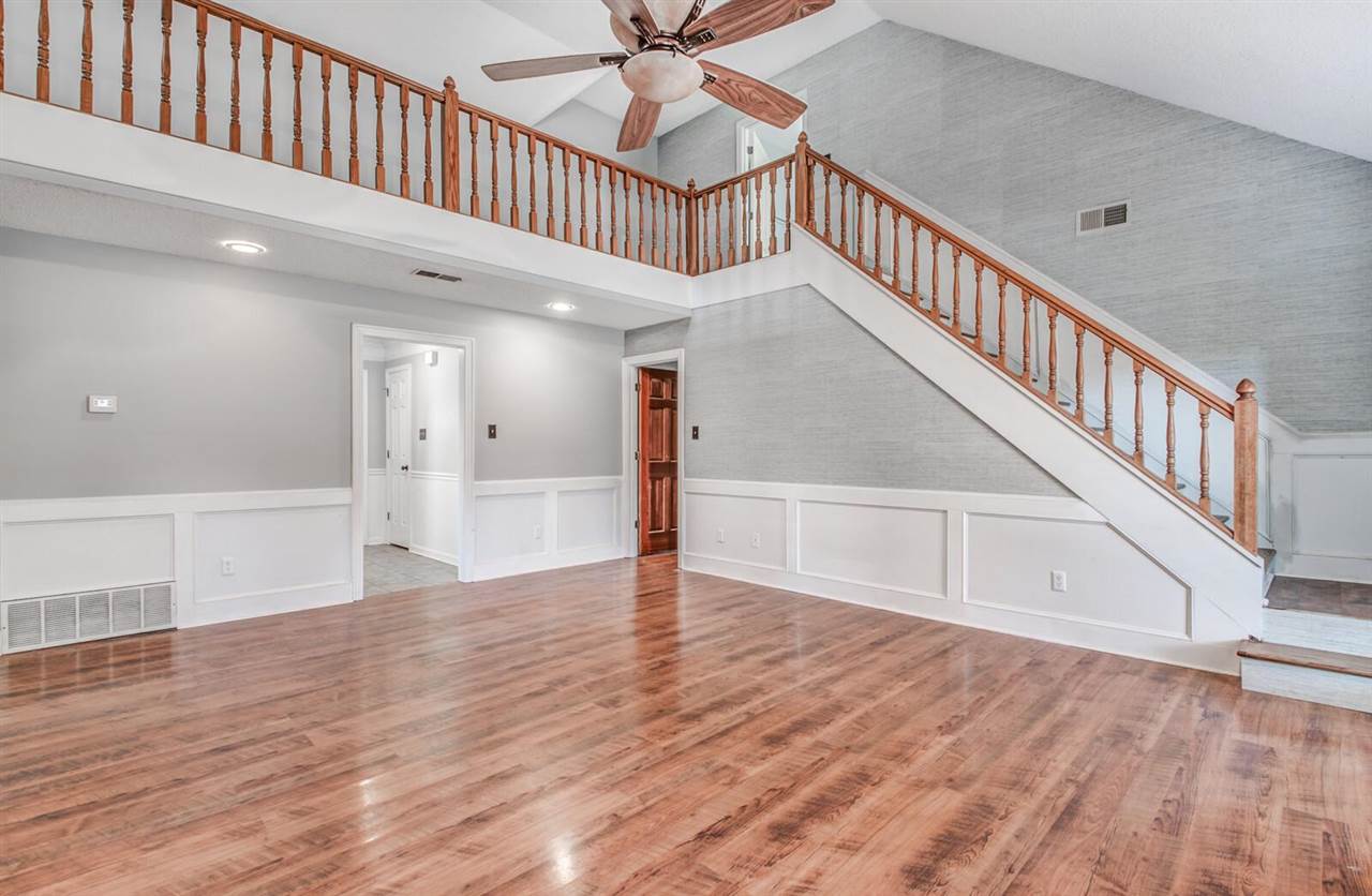 560 Hughes Road Collierville, TN 38017 - Photo 6 of 25 Gallery Image 6