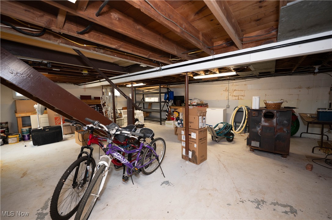 12071 Butternut Road Newbury, OH 44065 - Photo 23 of 35