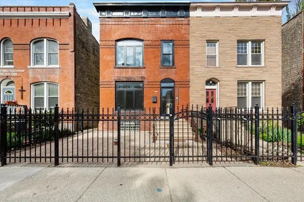 $1,490,000 | 2444 North Sheffield Avenue, Chicago, IL 60614