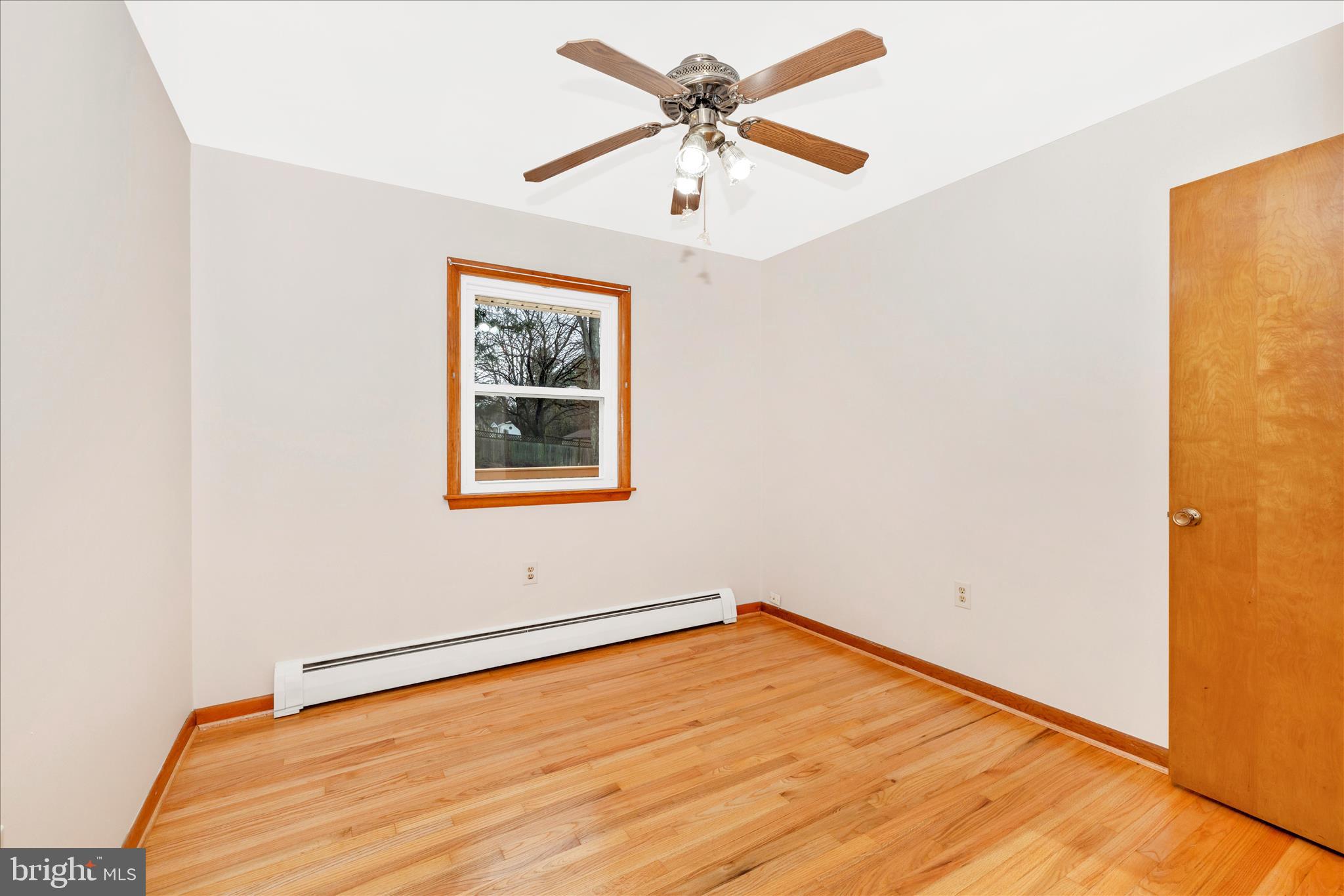 10223 Liberty Road Frederick, MD 21701 - Photo 28 of 51 Bedroom 3