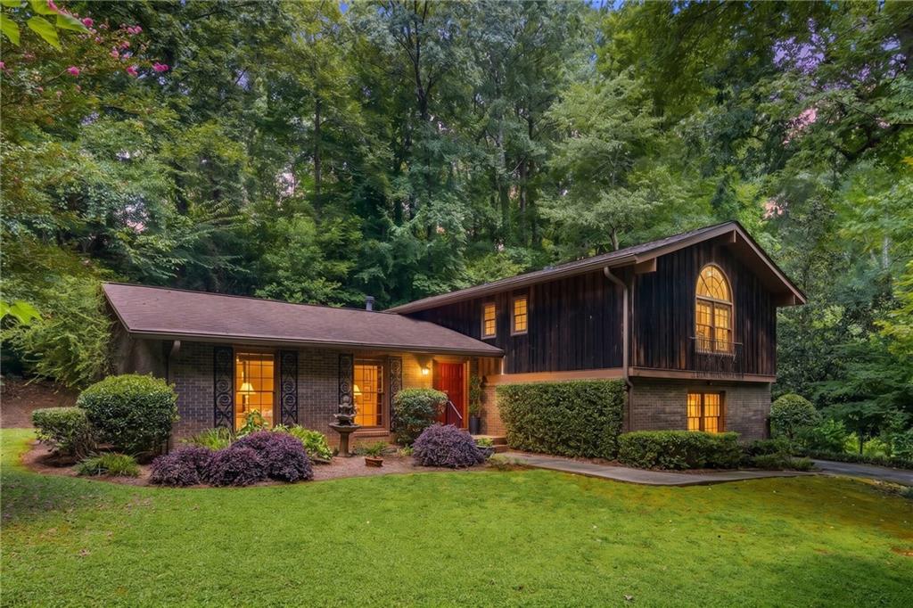 215 North Mill Road Sandy Springs, GA 30328 - Photo 37 of 39 Gallery Image 37