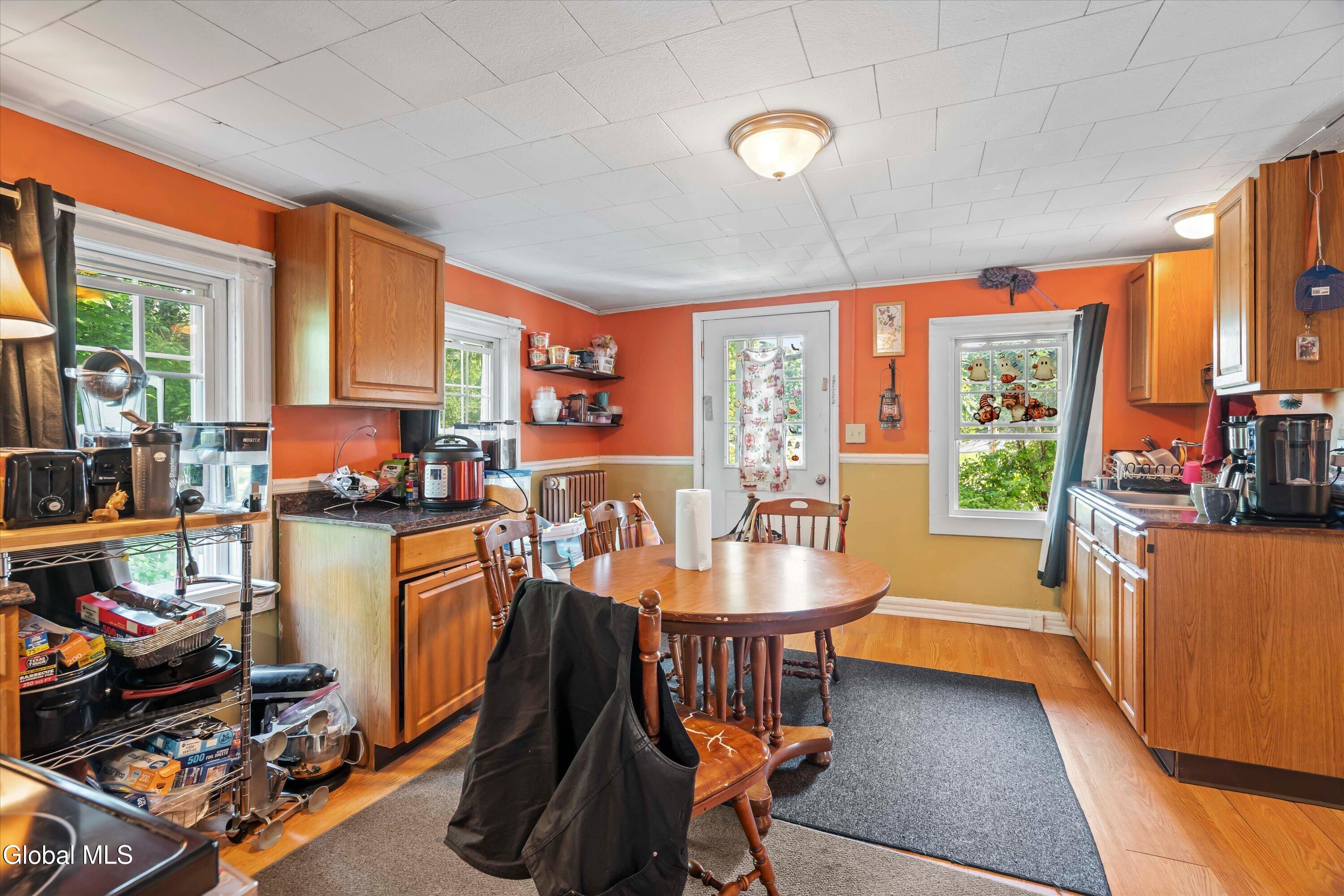 647 Saratoga Road Schenectady, NY 12302 - Photo 12 of 52 46-ADK-46