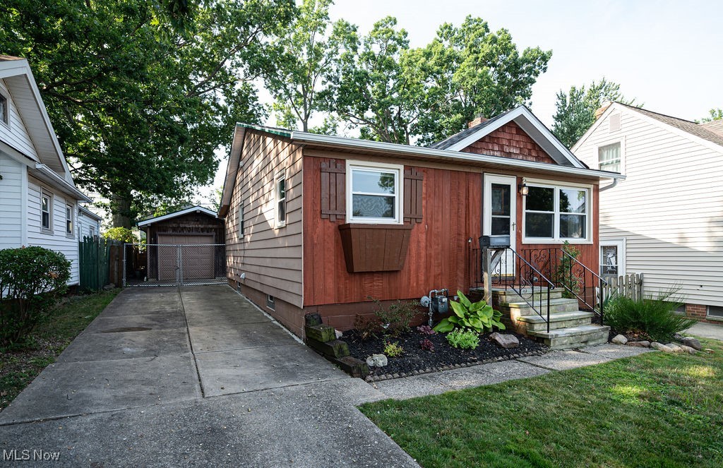 29108 Barjode Road Willowick, OH 44095 - Photo 2 of 18 Gallery Image 2