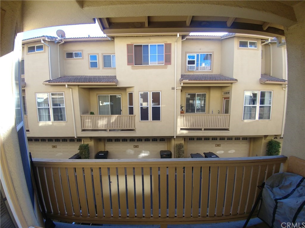 497 West Summerfield Circle Anaheim, CA 92802 - Photo 9 of 27