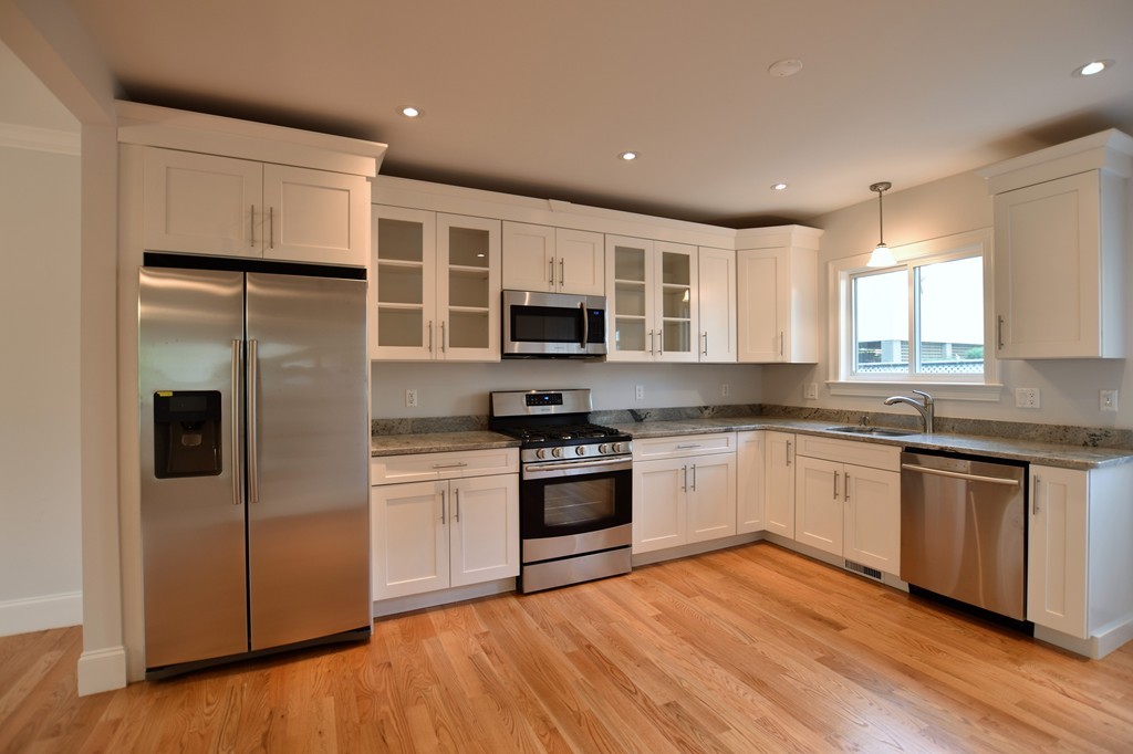 30 Elson Road Waltham, MA 02451 - Photo 5 of 21 Gallery Image 5
