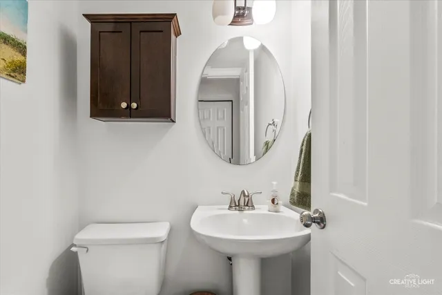 $303,000 | 170 Half Moon Circle, Aurora, IL 60504