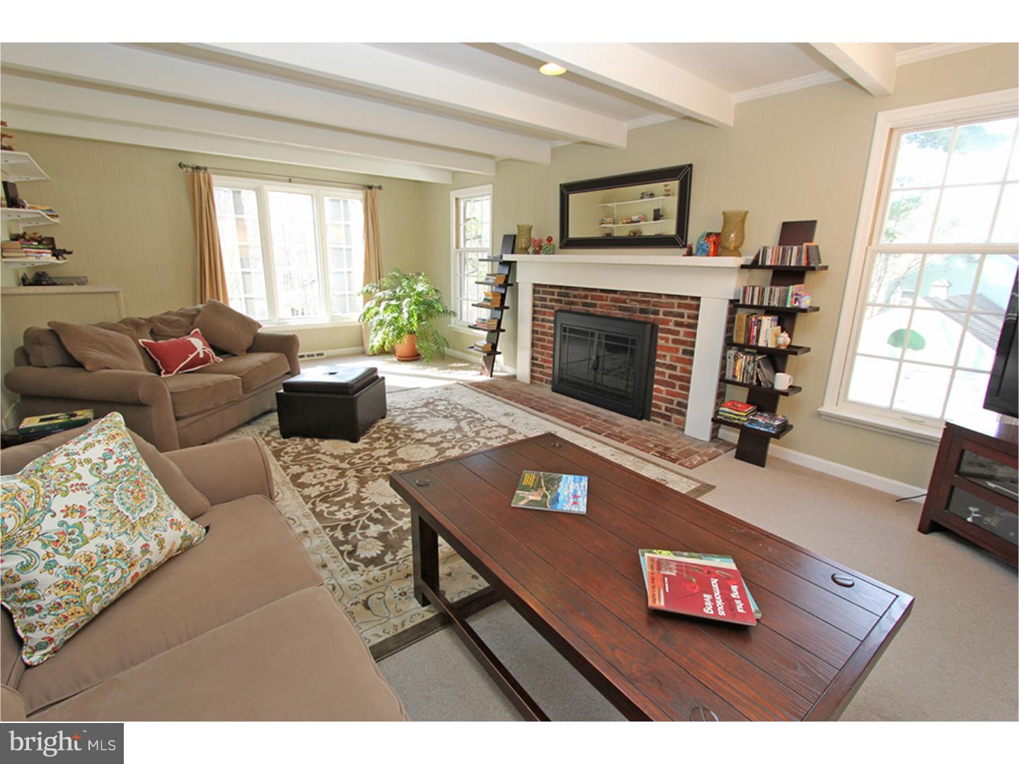 708 Malin Road Newtown Square, PA 19073 - Photo 11 of 25 Great Room
