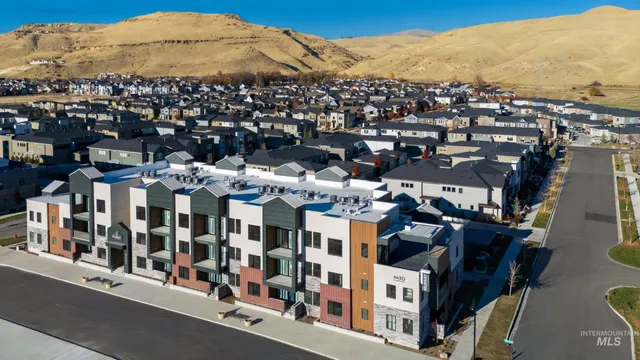 $449,900 | 4430 East Haystack Street, Unit 308, Boise, ID 83716