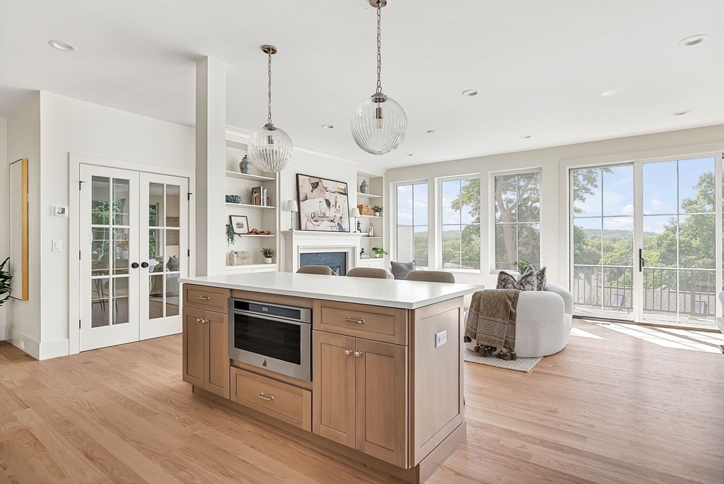 20 Crescent Road, Unit 20 Needham, MA 02494 - Photo 14 of 42 Gallery Image 14