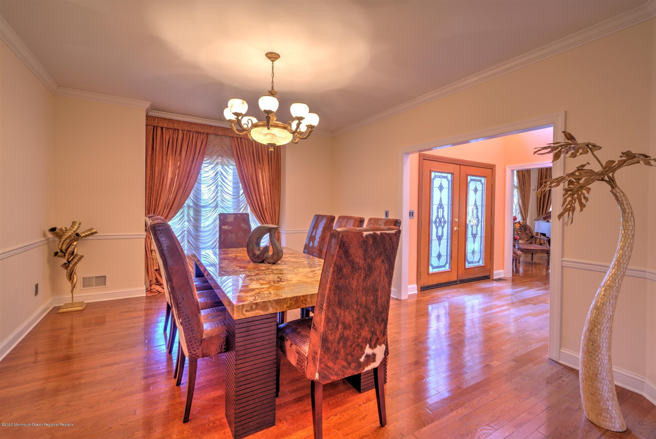 143 Millhurst Road Manalapan, NJ 07726 - Photo 11 of 56 56-DINING ROOM
