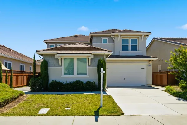 $975,500 | 18006 Silver Springs Way, Lathrop, CA 95330