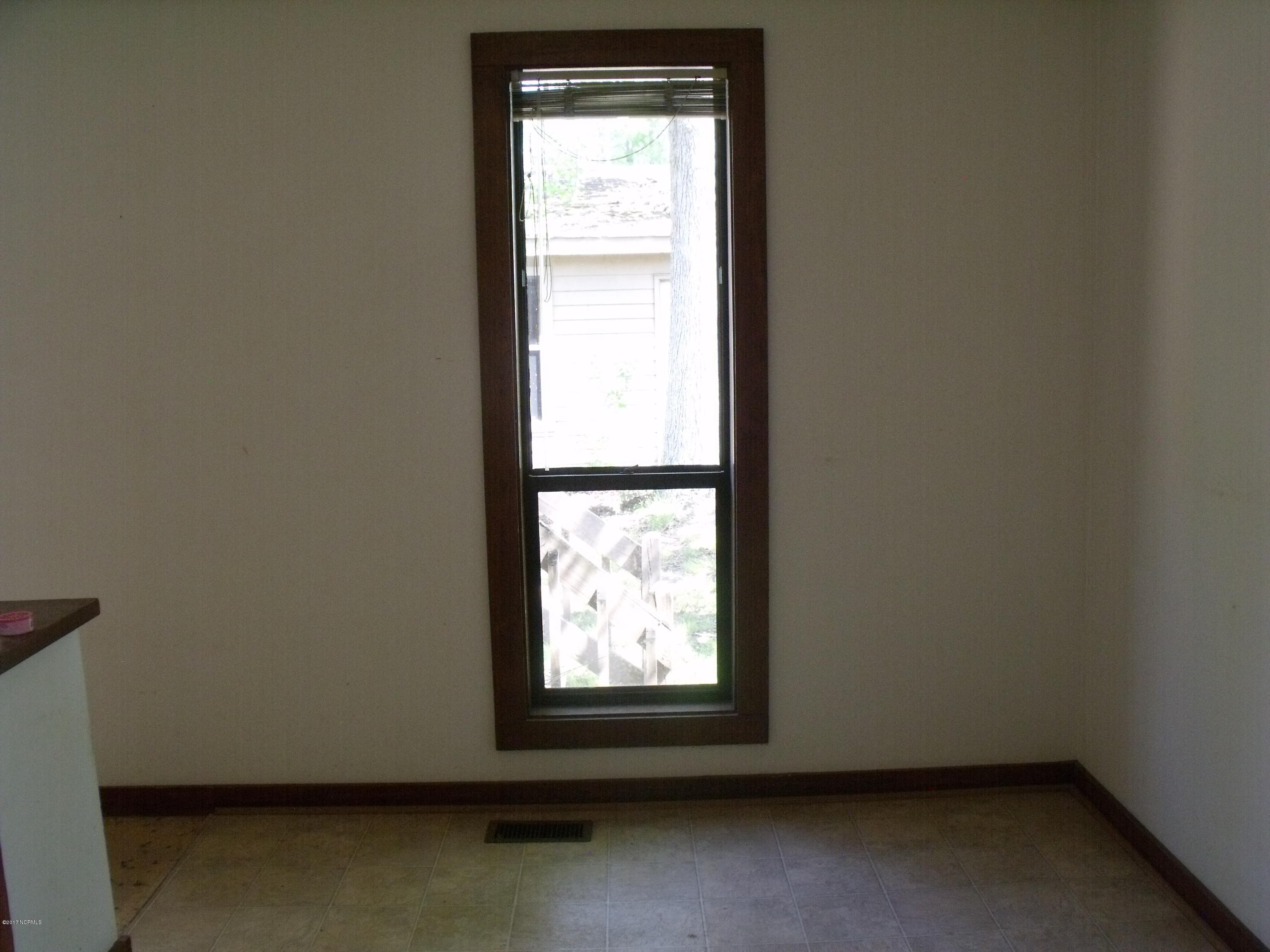 1609 Old Barn Road Rocky Mount, NC 27804 - Photo 6 of 13 53 DINING