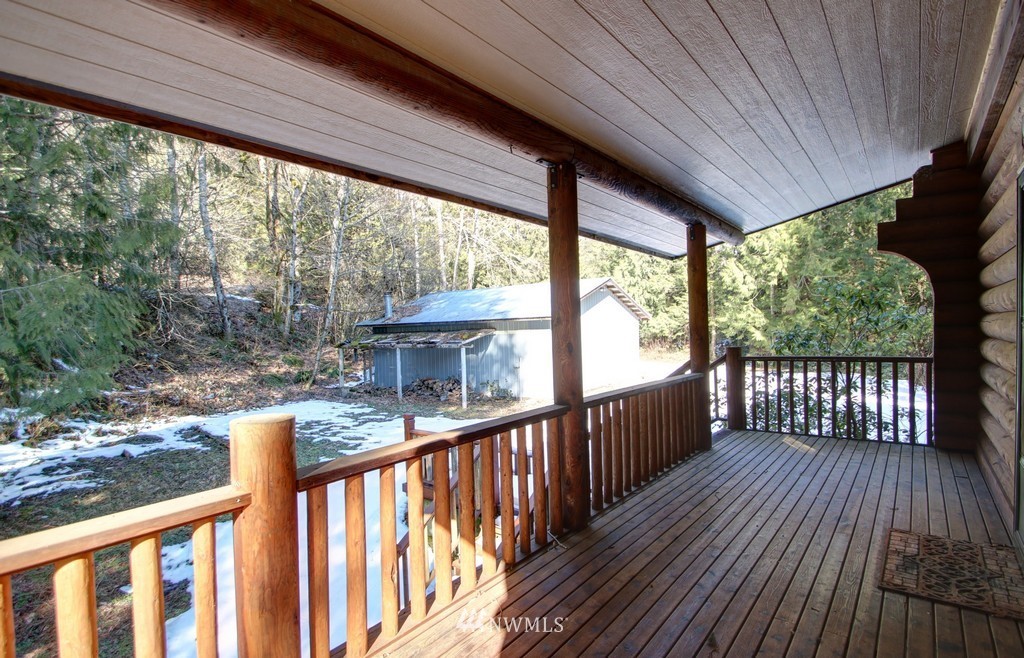8134 Watkins Road Sumas, WA 98295 - Photo 6 of 25