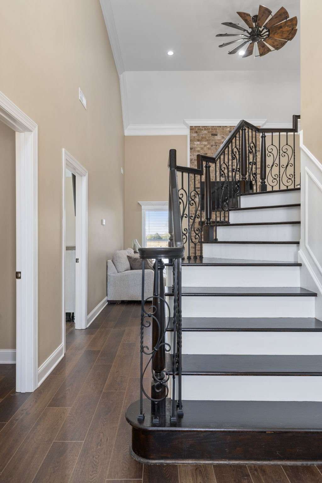 174 Isom Drive Cherokee, AL 35616 - Photo 11 of 50 a view of entryway and hall with wooden floor