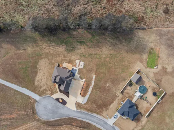 $529,900 | 174 Isom Drive, Cherokee, AL 35616