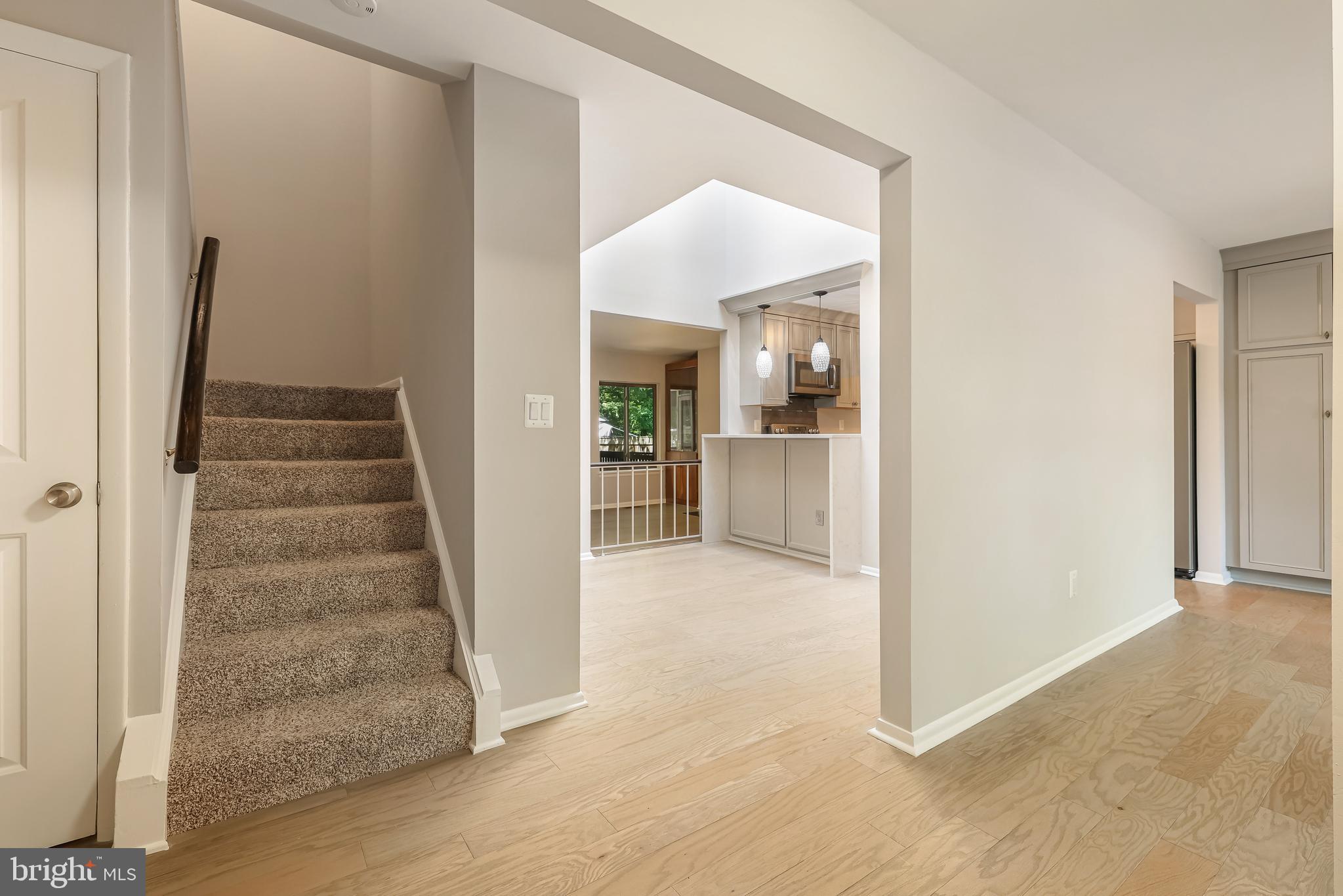 2143 Colts Neck Court Reston, VA 20191 - Photo 7 of 55 Gallery Image 7