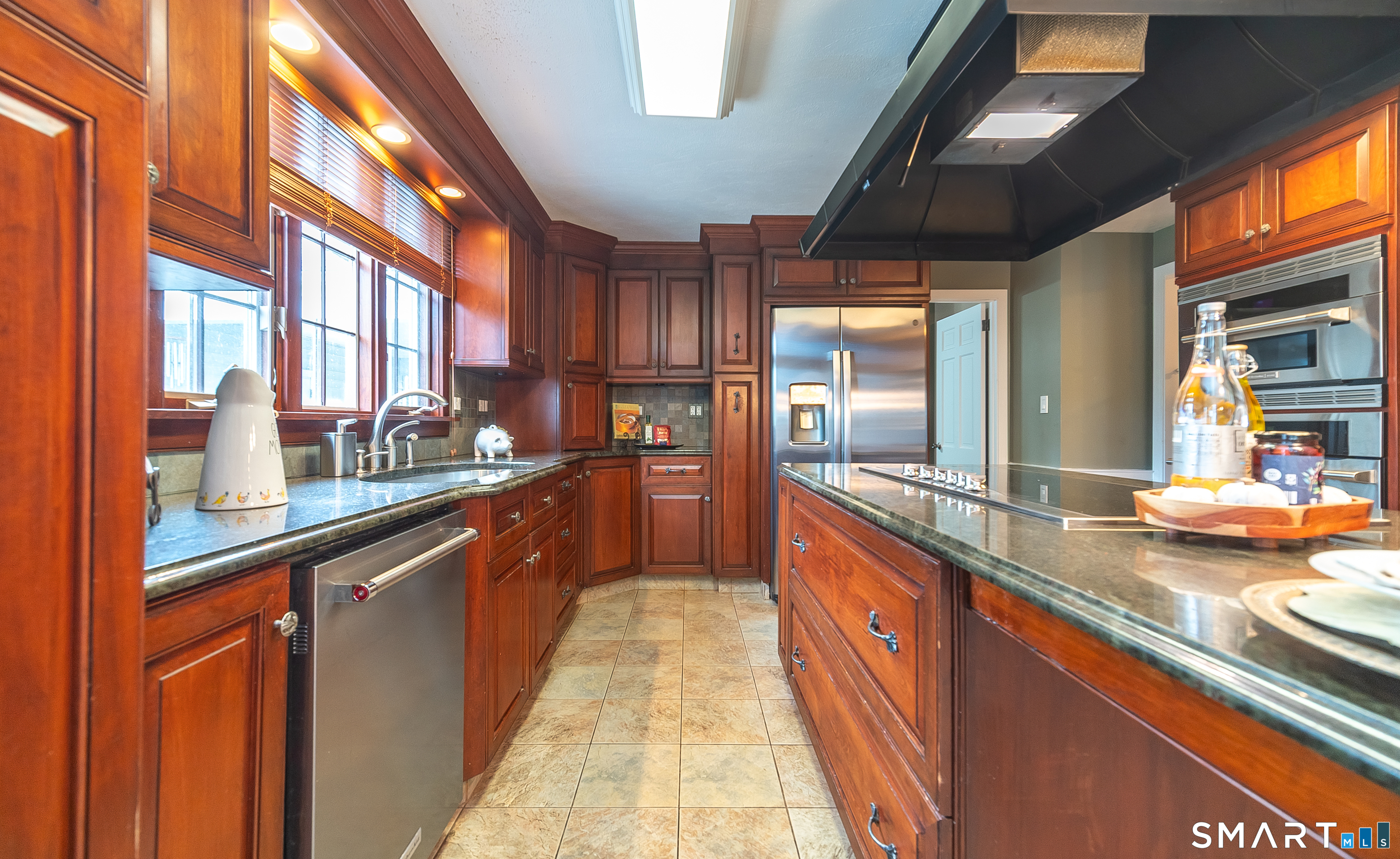 798 Wells Road Wethersfield, CT 06109 - Photo 17 of 40 Gallery Image 17