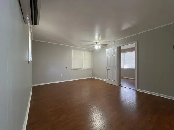 $1,025 | 704 Blue Ridge Avenue, Unit 1, Bedford, VA 24523