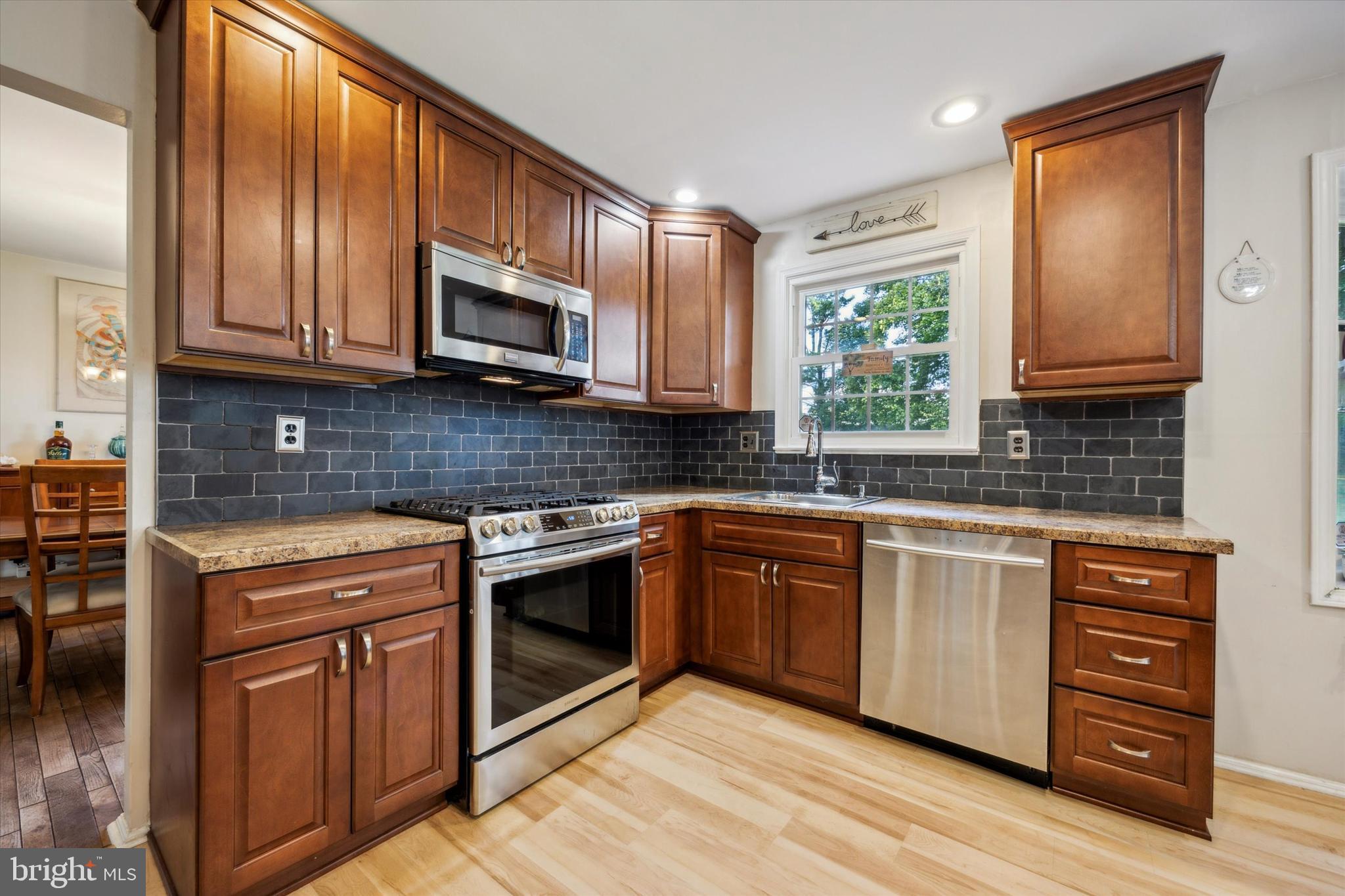 794 Worthington Road Wayne, PA 19087 - Photo 8 of 25 Kitchen