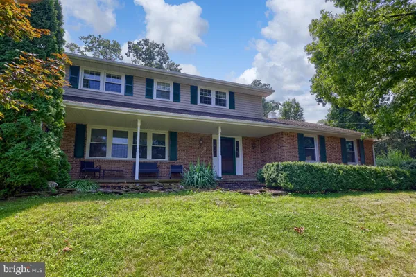 $550,000 | 408 Marlowe Garth, Red Lion, PA 17356