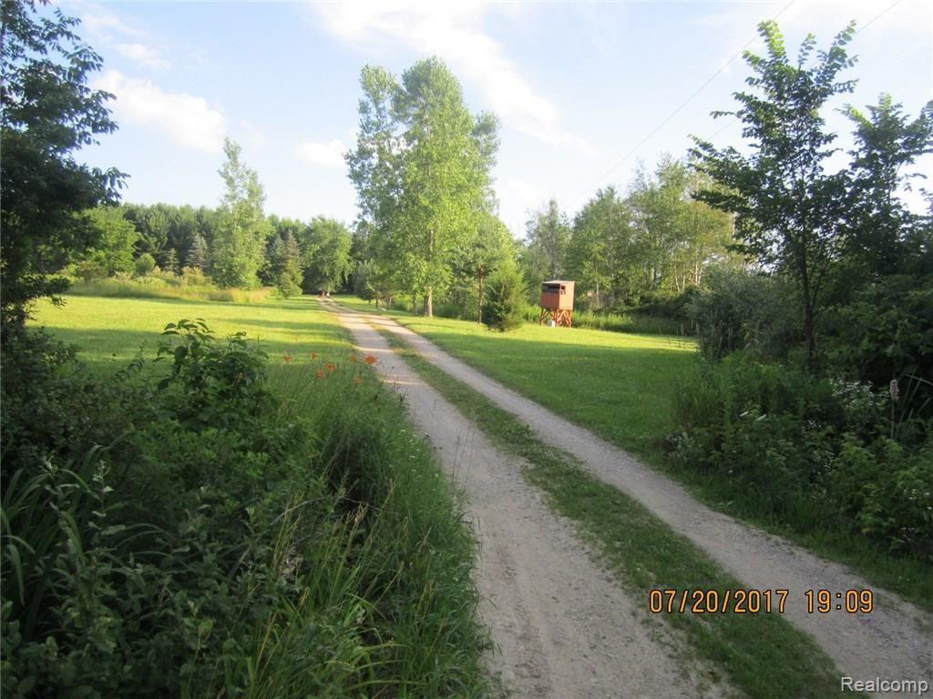 94 Goodrich Road Fostoria, MI 48435 - Photo 12 of 29 94 G oodrich Driveway IMG_9217 (14).JPG