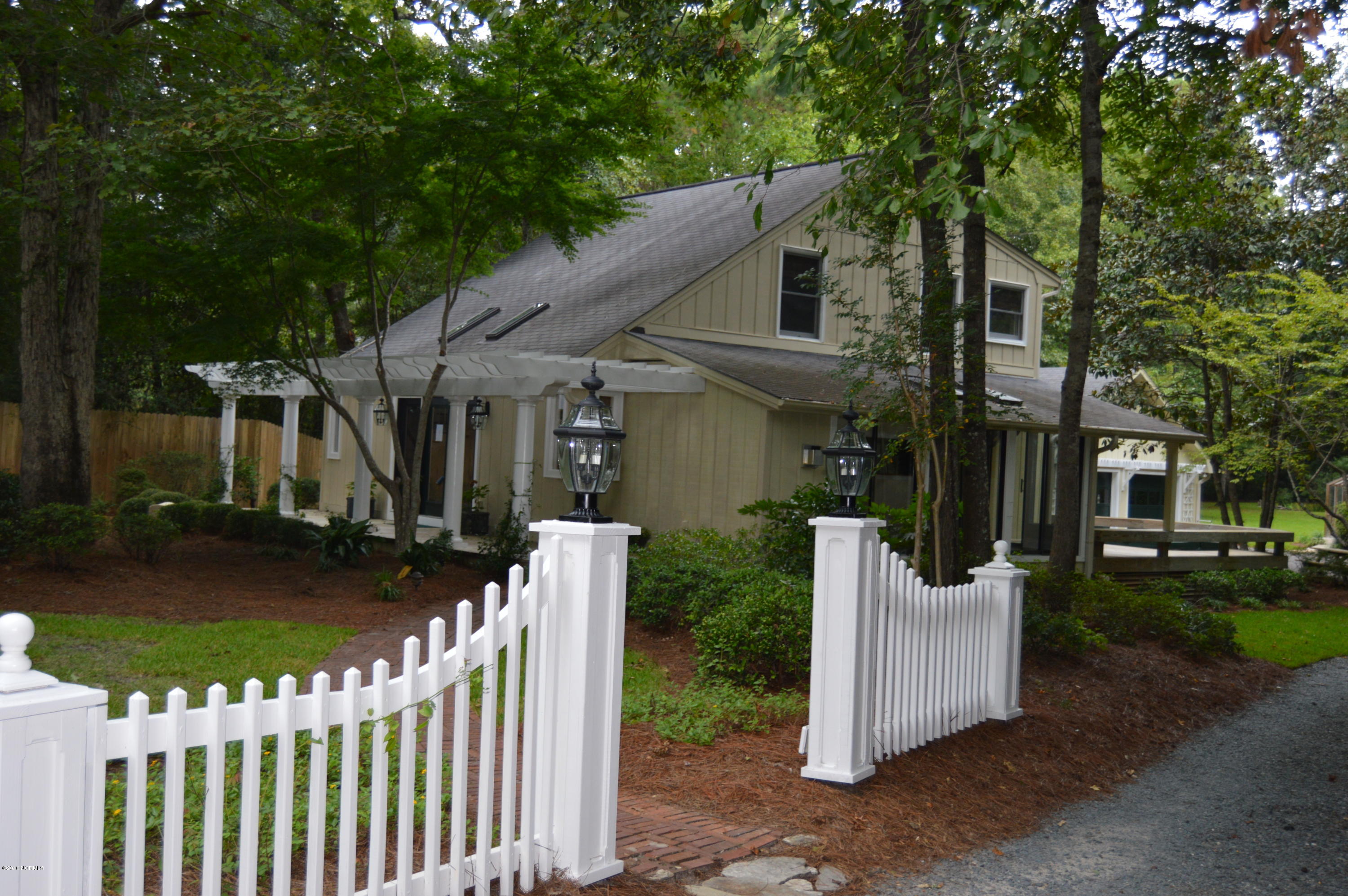 2632 Middle Sound Loop Road Wilmington, NC 28411 - Photo 1 of 40 DSC_0703