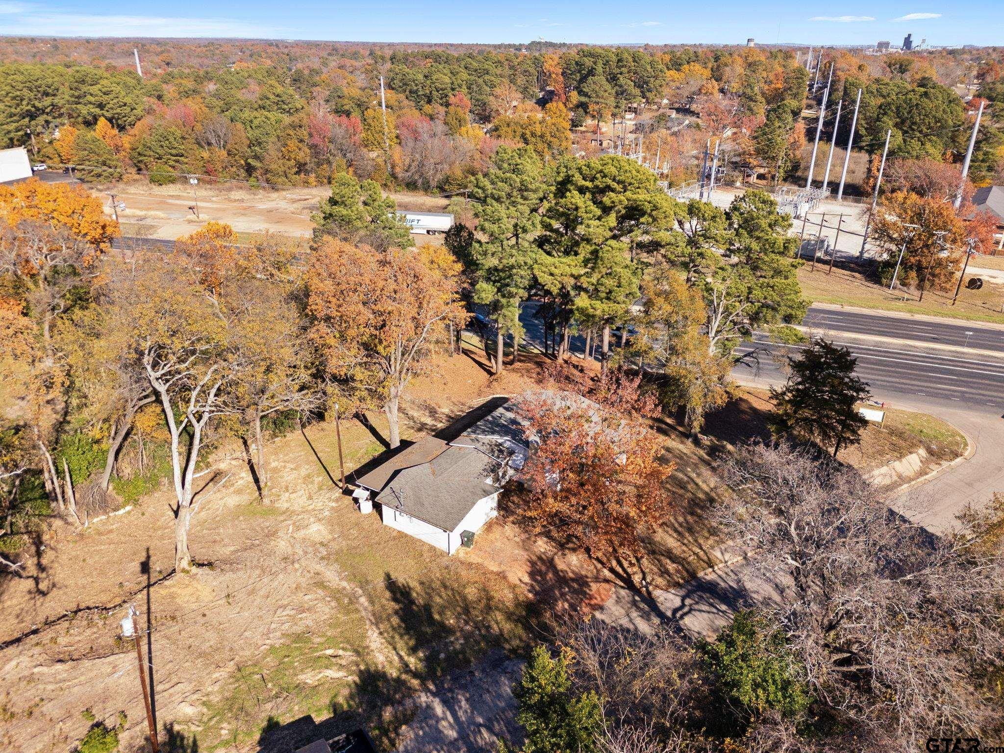 3819 Old Chandler Road Tyler, TX 75702 - Photo 27 of 30 a view of outdoor space and yard