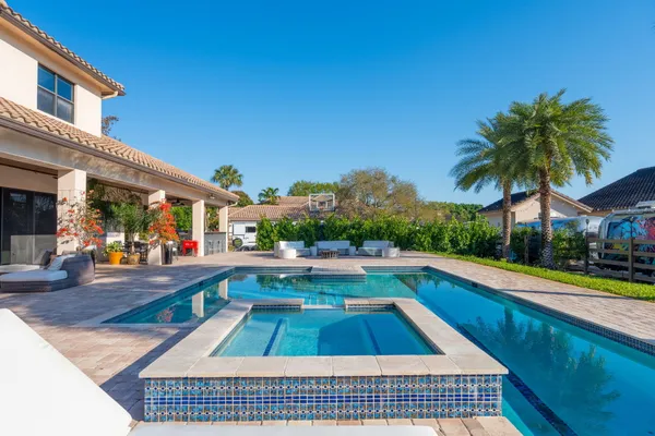 $4,750,000 | 1601 Clydesdale Avenue, Wellington, FL 33414