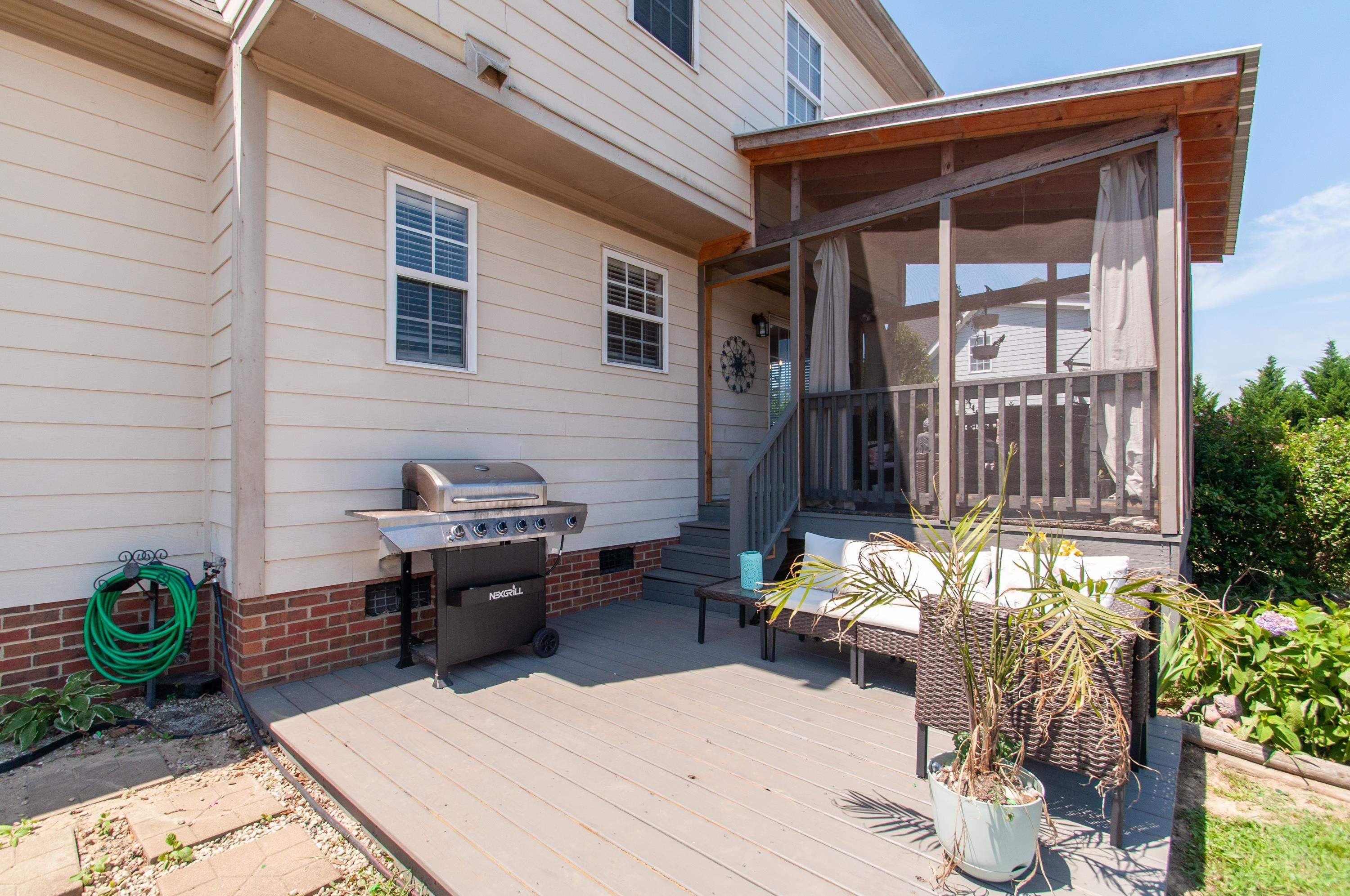 4805 Kure Road Raleigh, NC 27603 - Photo 21 of 31 Deck