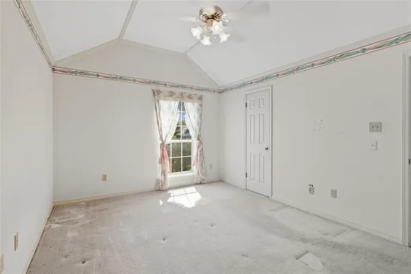 $485,000 | 107 Lakewood Point Drive, Bossier City, LA 71111