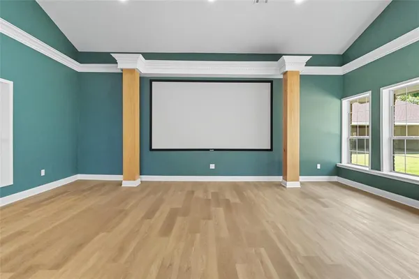 $485,000 | 107 Lakewood Point Drive, Bossier City, LA 71111