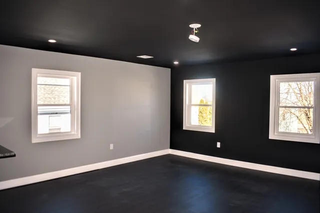 $5,500 | 2 Sunnyside Street, Unit 2, Boston, MA 02130