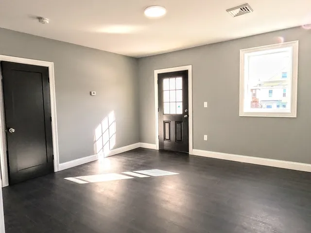 $5,500 | 2 Sunnyside Street, Unit 2, Boston, MA 02130