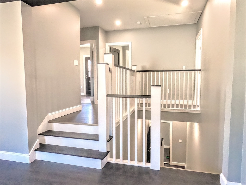 2 Sunnyside Street, Unit 2 Boston, MA 02130 - Photo 8 of 41 a view of entryway