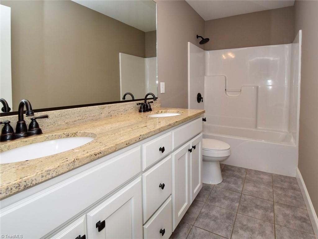 4025 Clapp Mill Road Burlington, NC 27215 - Photo 15 of 24 Gallery Image 15