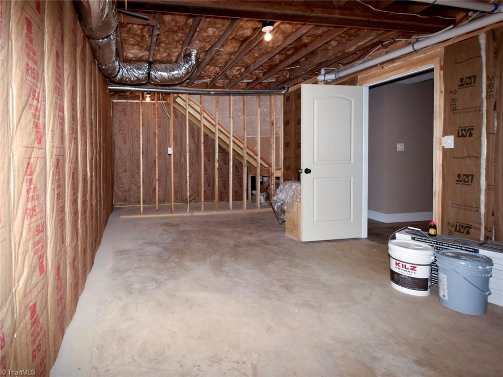4025 Clapp Mill Road Burlington, NC 27215 - Photo 21 of 24 Gallery Image 21
