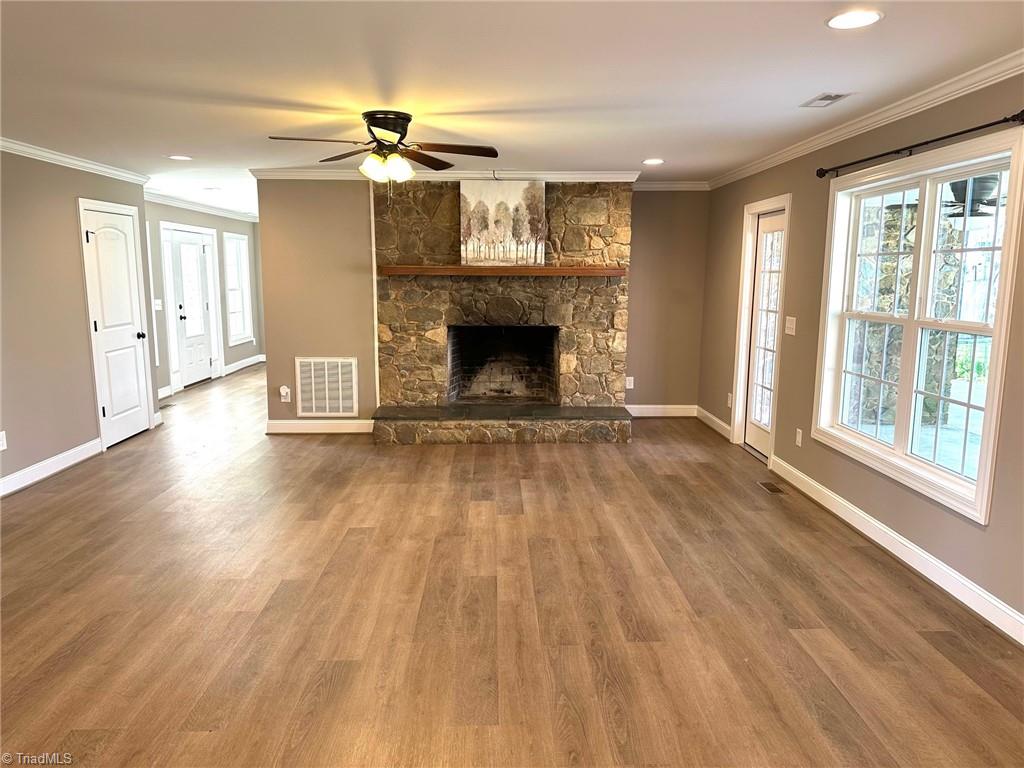 4025 Clapp Mill Road Burlington, NC 27215 - Photo 5 of 24 Gallery Image 5