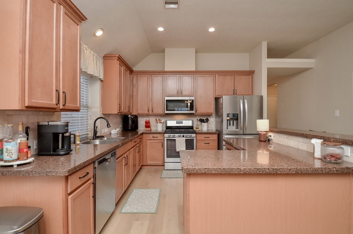 9222 Sorrell Hollow Lane Rosenberg, TX 77469 - Photo 20 of 46