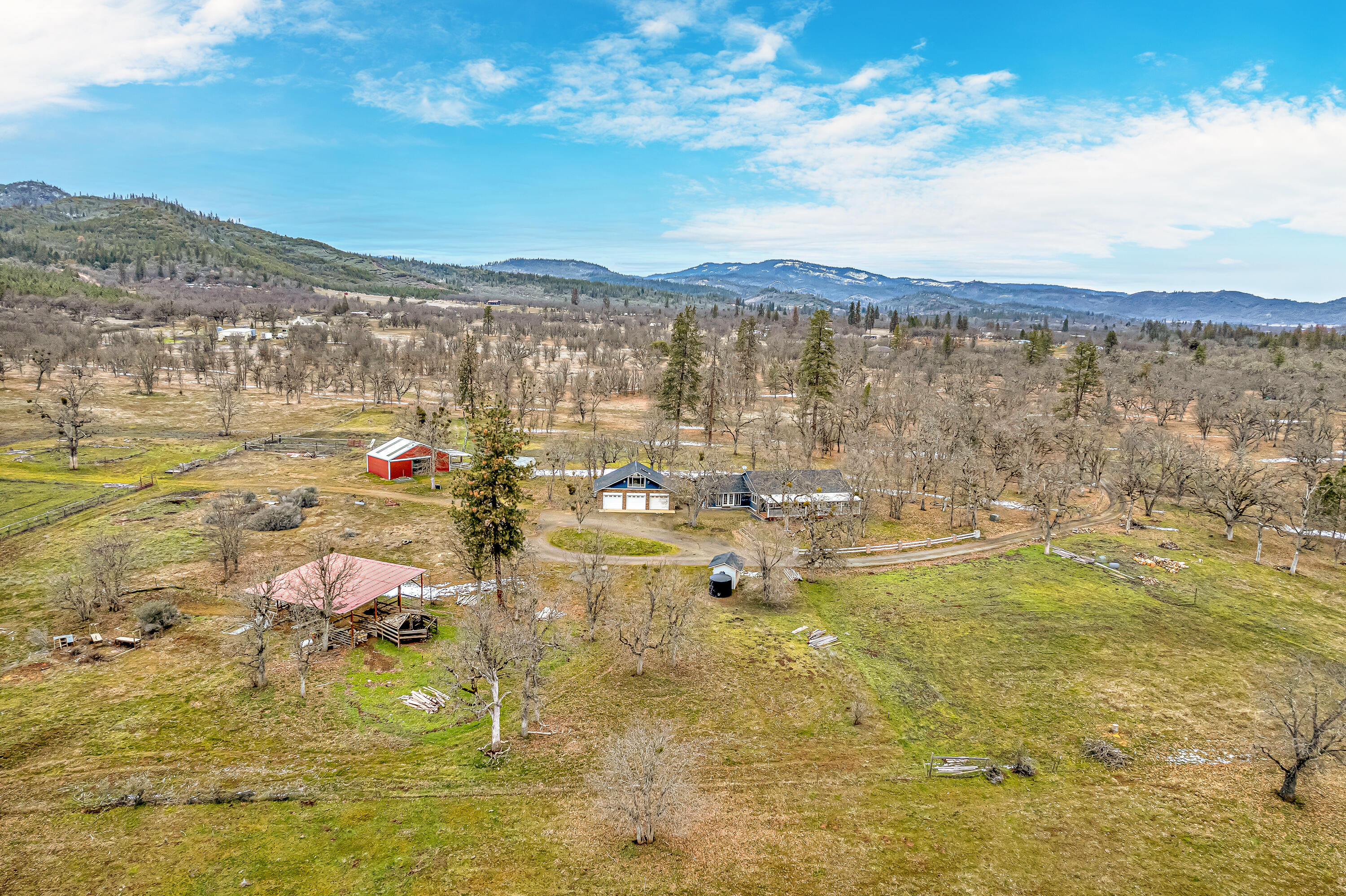 11001 Meadows Road White City, OR 97503 - Photo 53 of 60 DJI_0561
