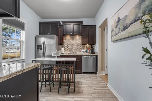 $799,000 | 1705 Government Street, Ocean Springs, MS 39564