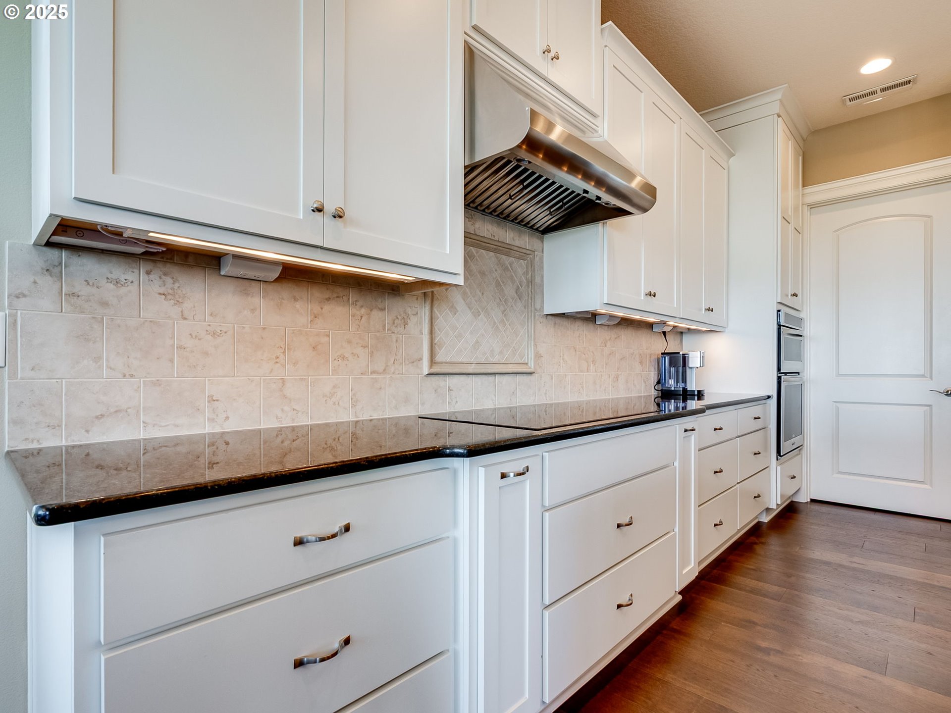 2009 Northwest Klickitat Street Camas, WA 98607 - Photo 18 of 48