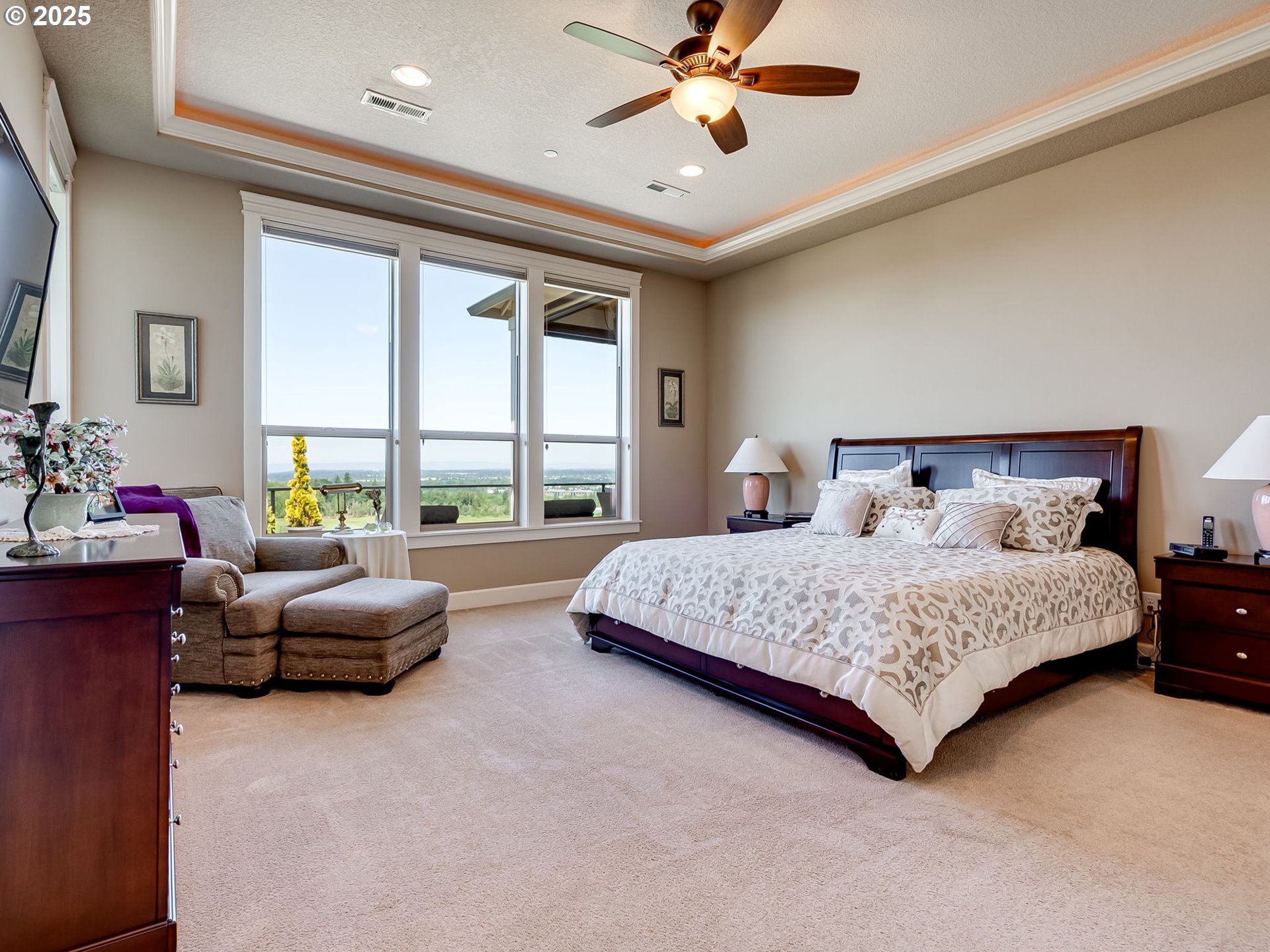 2009 Northwest Klickitat Street Camas, WA 98607 - Photo 25 of 48 Owner's Suite Bedroom