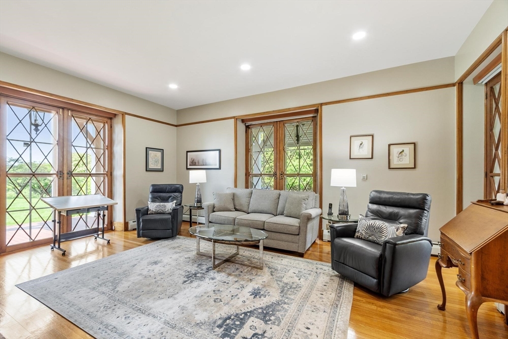 191 Cross Road Lunenburg, MA 01462 - Photo 21 of 42 Gallery Image 21