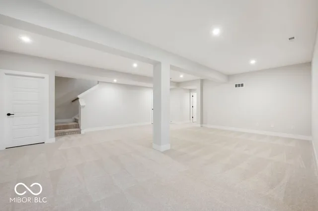 $826,707 | 19661 Wood Farm Place, Westfield, IN 46074