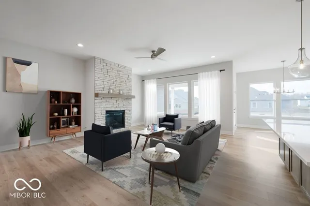 $826,707 | 19661 Wood Farm Place, Westfield, IN 46074