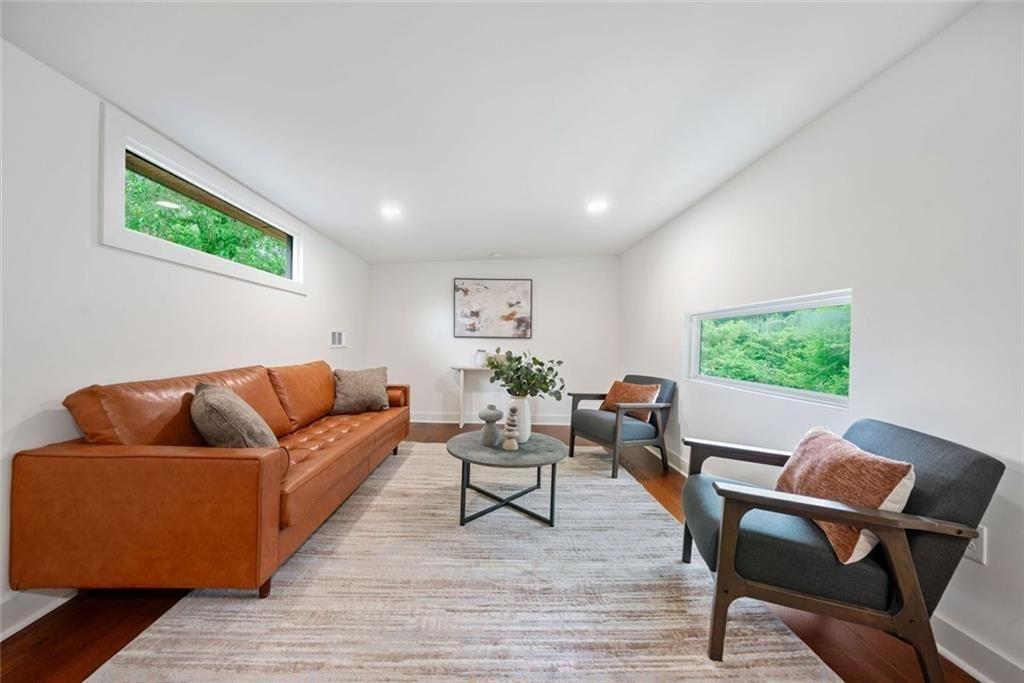 2822 Waters Road Southwest Atlanta, GA 30354 - Photo 11 of 28